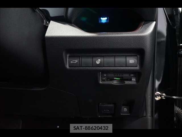 Toyota RAV4 2019-12 6642308-13