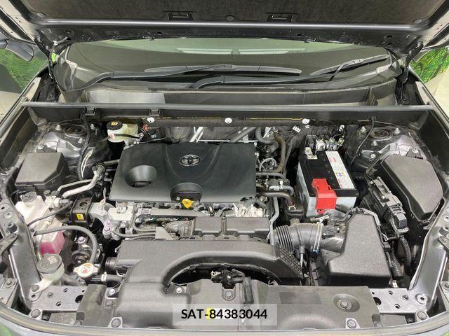 Toyota RAV4 2021-04 6673334-17