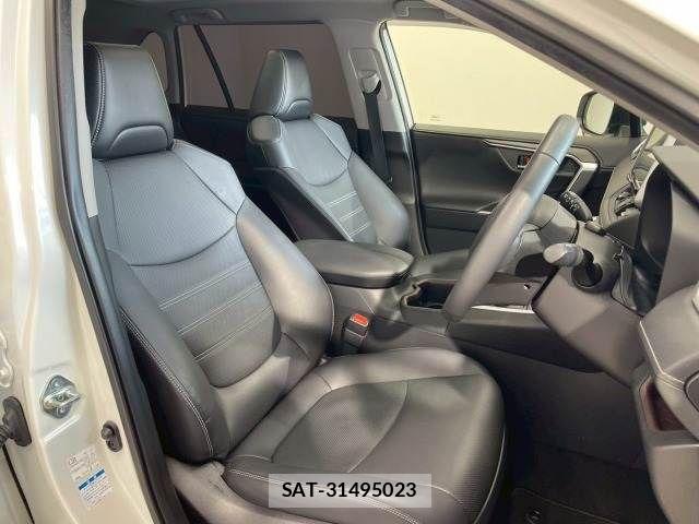 Toyota RAV4 2022-03 6673320-10