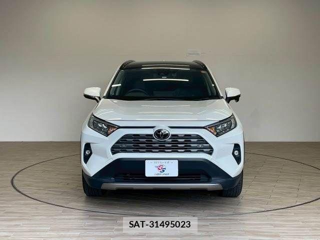 Toyota RAV4 2022-03 6673320-13