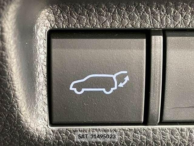Toyota RAV4 2022-03 6673320-8