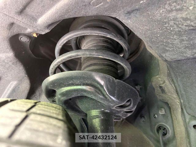 Toyota RAV4 2019-10 6673347-19