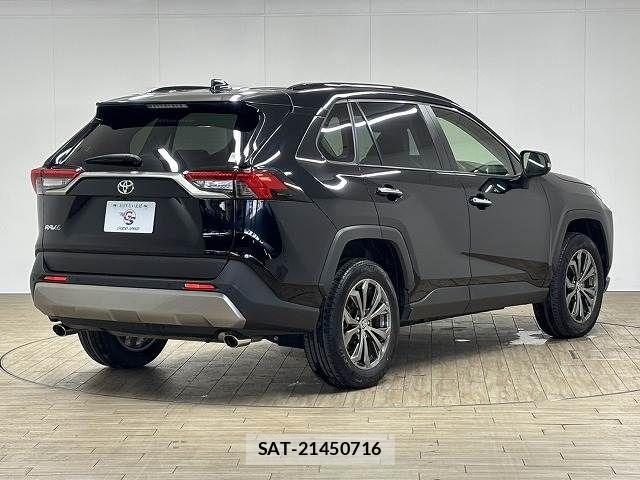 Toyota RAV4 2024-03 6673322-15