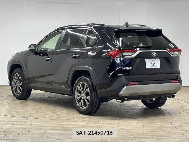 Toyota RAV4 2024-03 6673322-16
