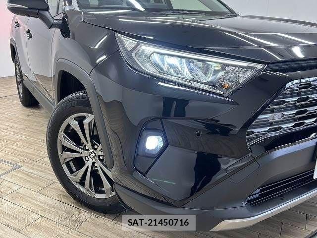 Toyota RAV4 2024-03 6673322-19