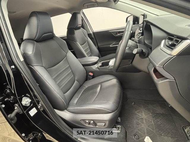 Toyota RAV4 2024-03 6673322-4