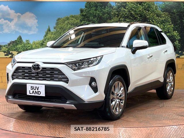 Toyota RAV4 2021-08 6673335-15