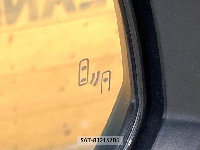 Toyota RAV4 2021-08 6673335-5