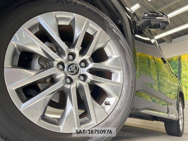 Toyota RAV4 2019-09 6673336-12