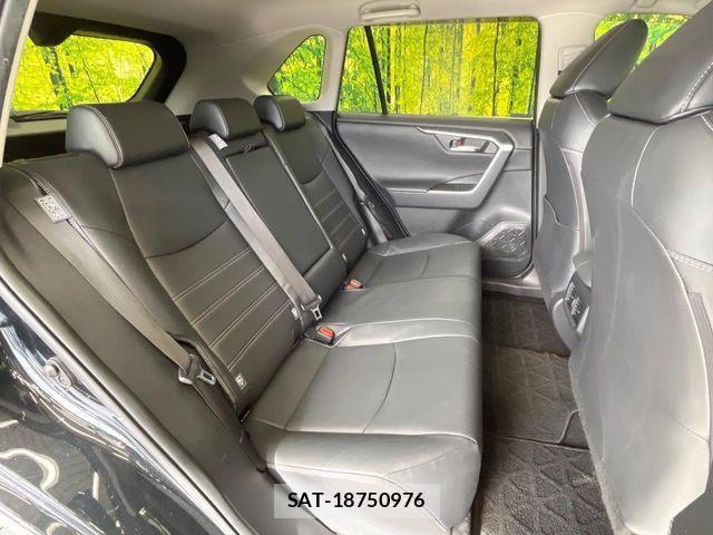 Toyota RAV4 2019-09 6673336-8