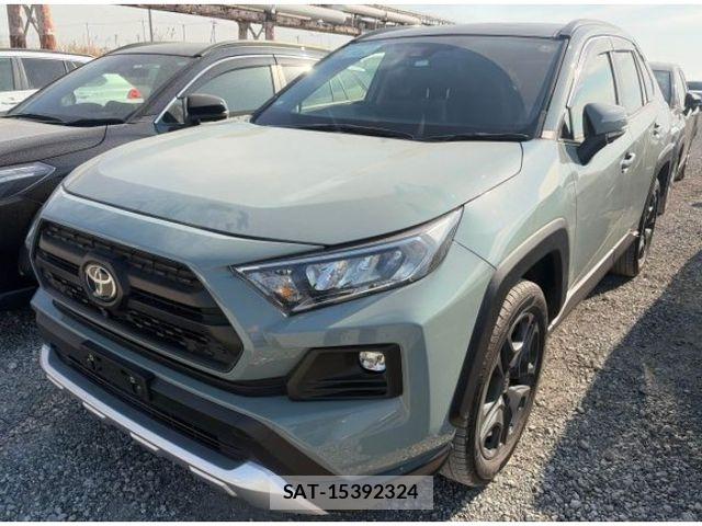 Toyota RAV4 2022-11 6673318-1