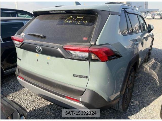 Toyota RAV4 2022-11 6673318-3