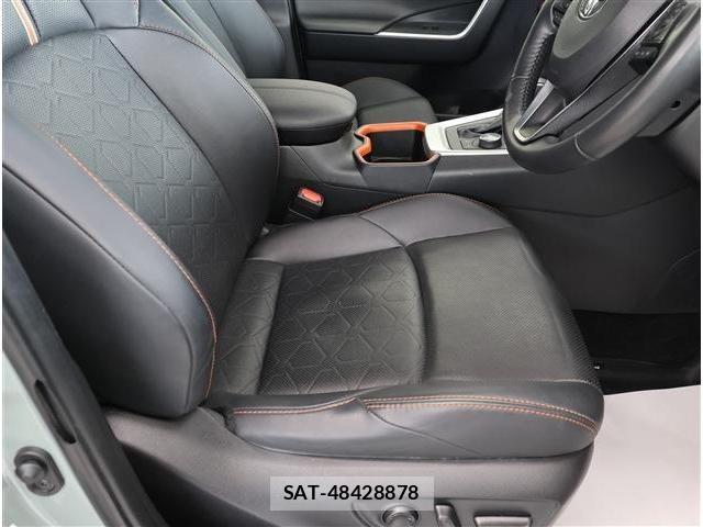 Toyota RAV4 2024-01 6677711-12