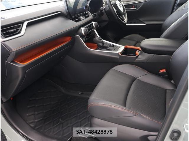 Toyota RAV4 2024-01 6677711-14