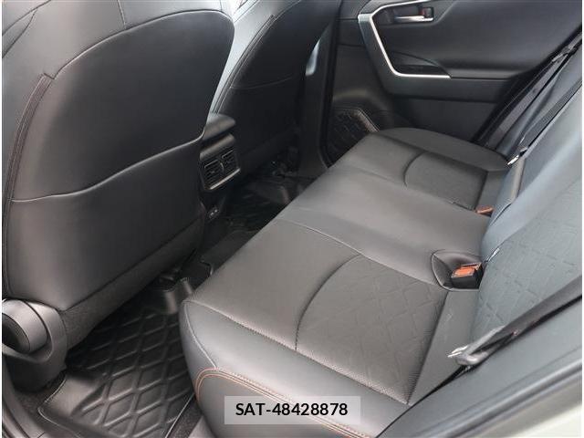 Toyota RAV4 2024-01 6677711-15