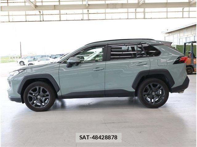 Toyota RAV4 2024-01 6677711-23
