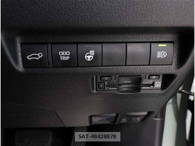 Toyota RAV4 2024-01 6677711-4