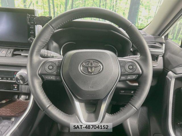 Toyota RAV4 2022-06 6677713-10