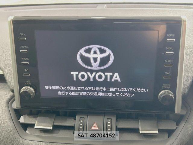 Toyota RAV4 2022-06 6677713-3