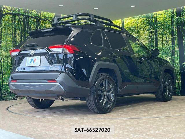 Toyota RAV4 2023-01 6677712-16
