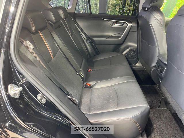Toyota RAV4 2023-01 6677712-8
