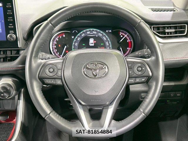 Toyota RAV4 2022-04 6677722-10