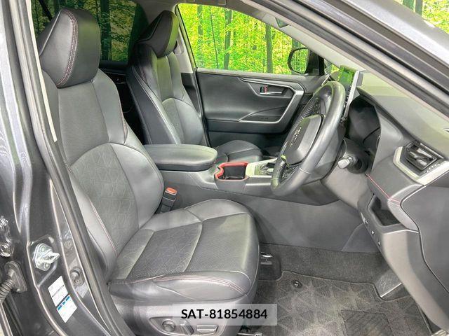 Toyota RAV4 2022-04 6677722-7