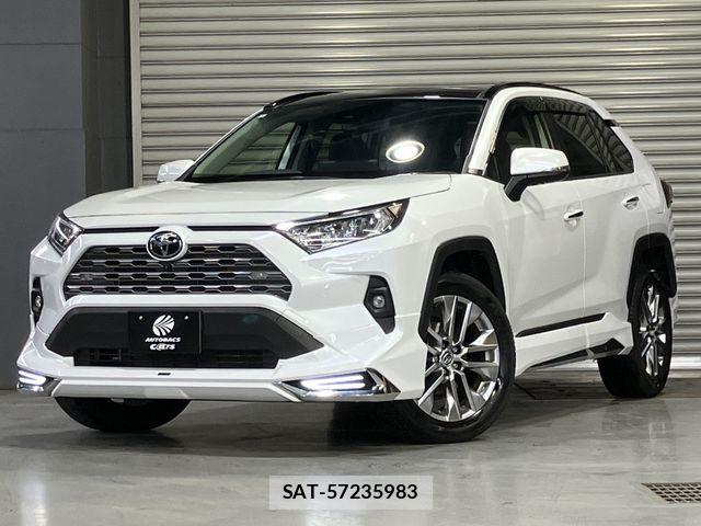 Toyota RAV4 2023-03 6677704-0