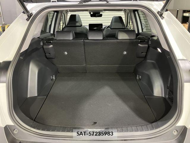 Toyota RAV4 2023-03 6677704-29