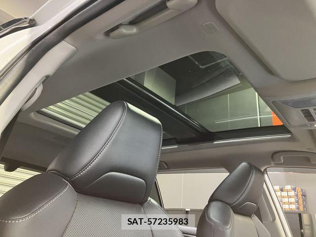 Toyota RAV4 2023-03 6677704-4