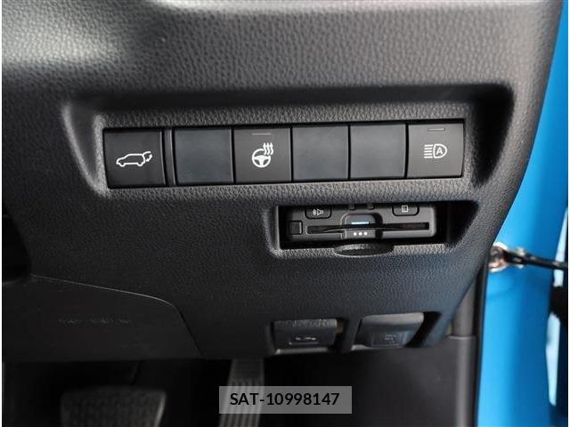 Toyota RAV4 2020-10 6677733-5