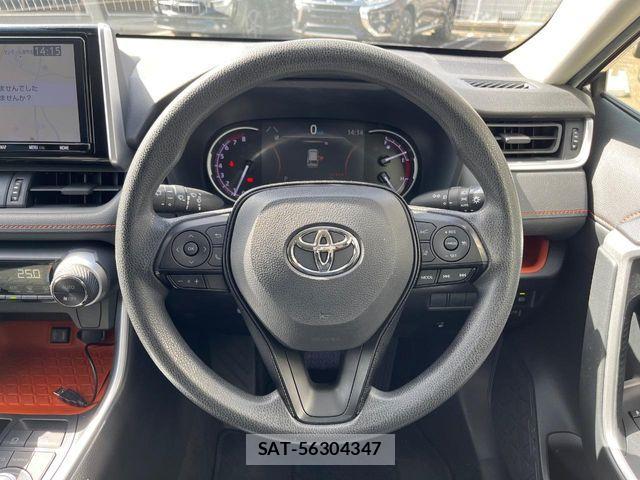 Toyota RAV4 2019-12 6677734-10