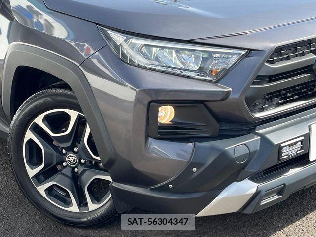 Toyota RAV4 2019-12 6677734-11