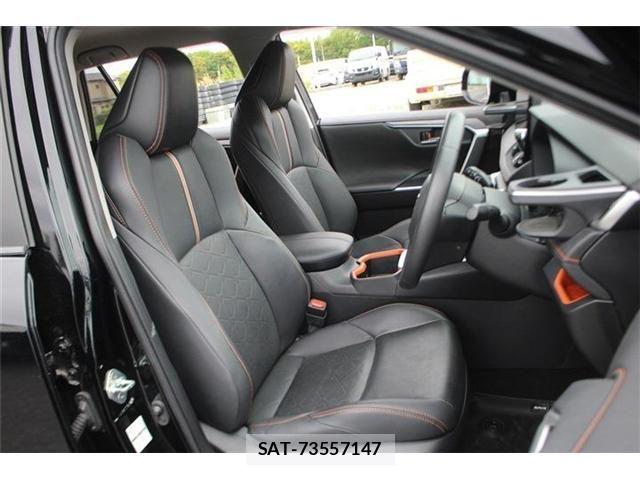 Toyota RAV4 2023-04 6677724-15