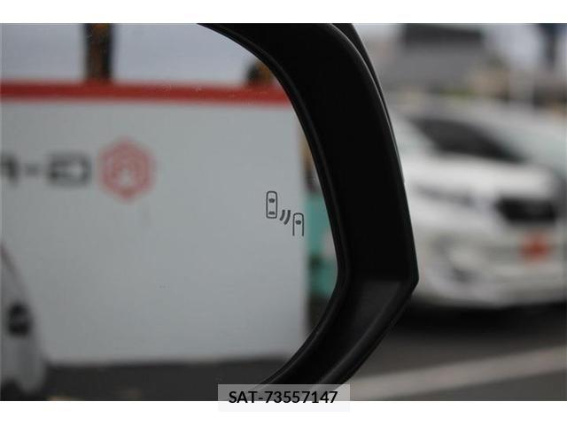 Toyota RAV4 2023-04 6677724-22