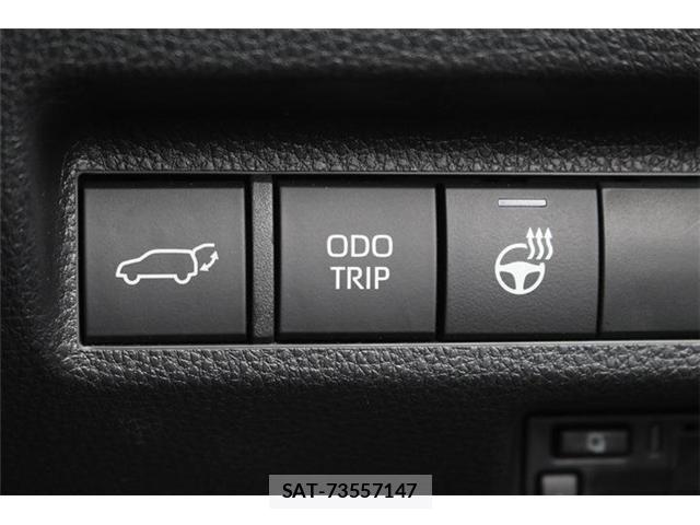 Toyota RAV4 2023-04 6677724-23