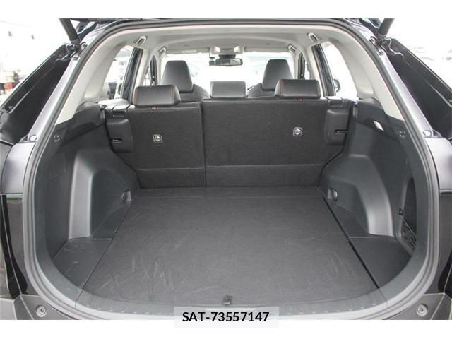 Toyota RAV4 2023-04 6677724-27