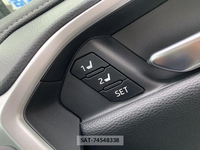 Toyota RAV4 2019-04 6677723-9
