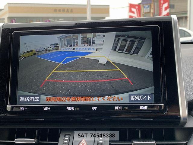 Toyota RAV4 2019-04 6677723-4