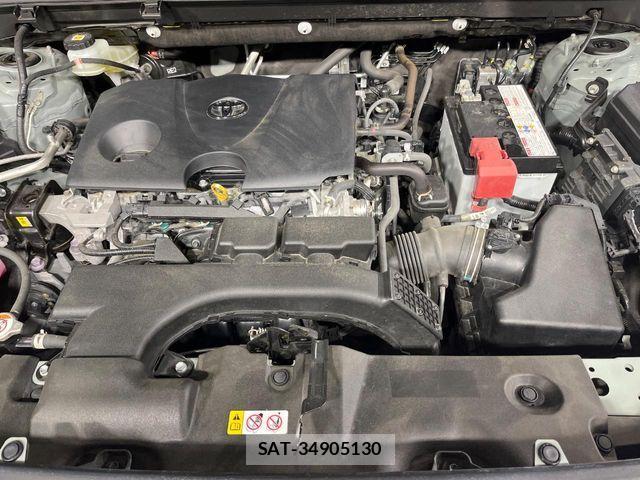 Toyota RAV4 2021-06 6677726-17