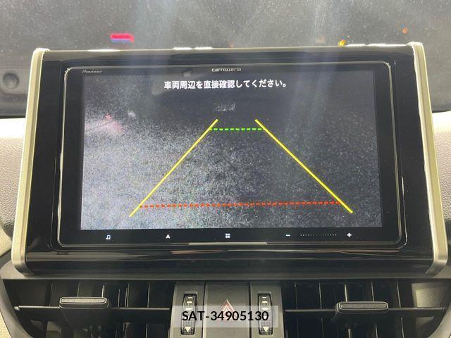 Toyota RAV4 2021-06 6677726-3