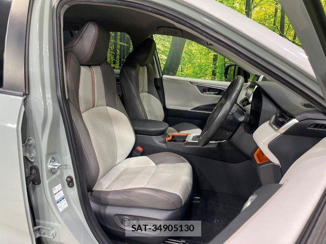 Toyota RAV4 2021-06 6677726-7