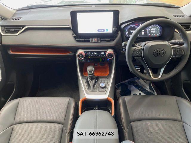 Toyota RAV4 2025-01 6677703-1