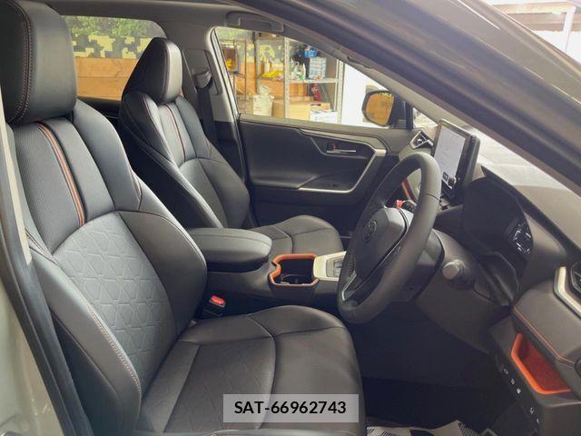 Toyota RAV4 2025-01 6677703-7