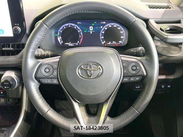 Toyota RAV4 2023-05 6677715-10