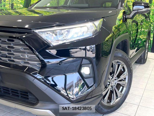 Toyota RAV4 2023-05 6677715-11