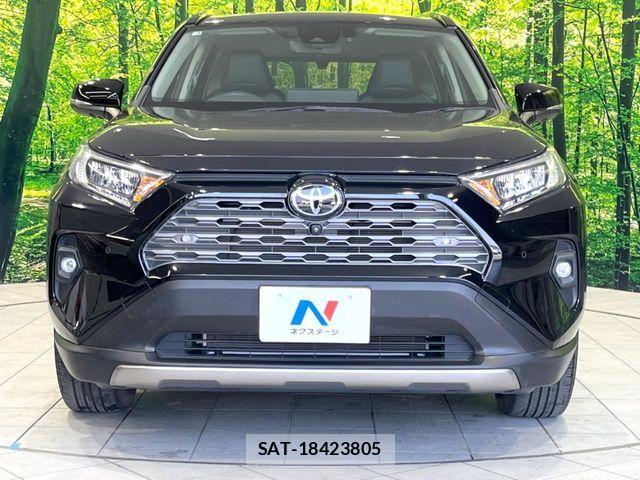 Toyota RAV4 2023-05 6677715-13