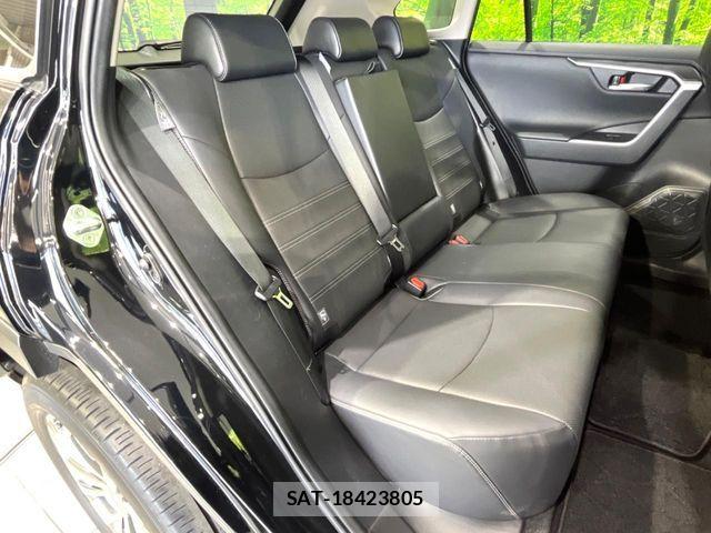 Toyota RAV4 2023-05 6677715-8