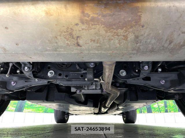 Toyota RAV4 2021-11 6683978-18