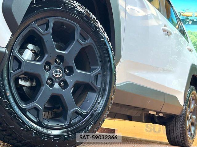 Toyota RAV4 2024-07 6753029-14